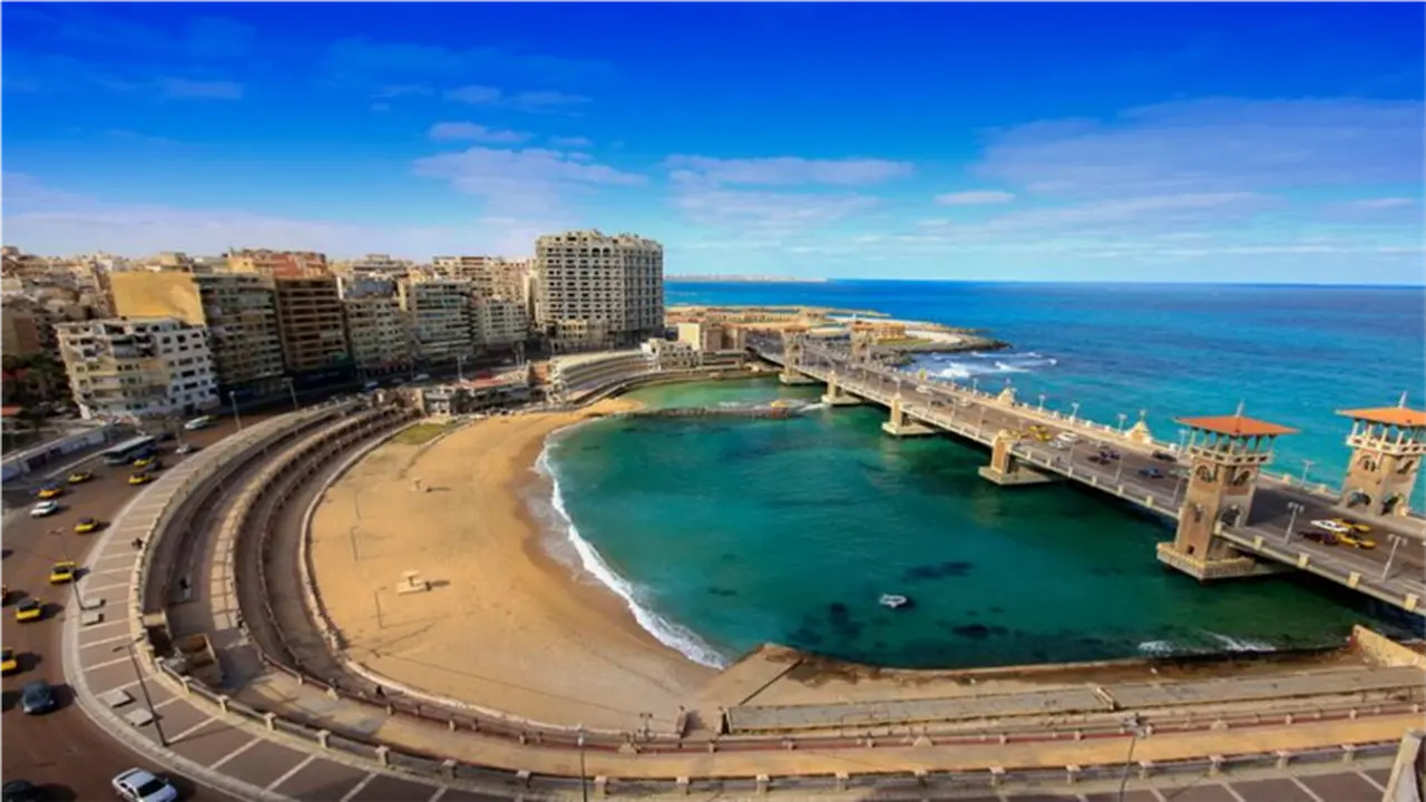 طقس الإسكندرية الأربعاء: ارتفاع الحرارة نهارًا وانخفاضها ليلاً وفق توقعات الأرصاد